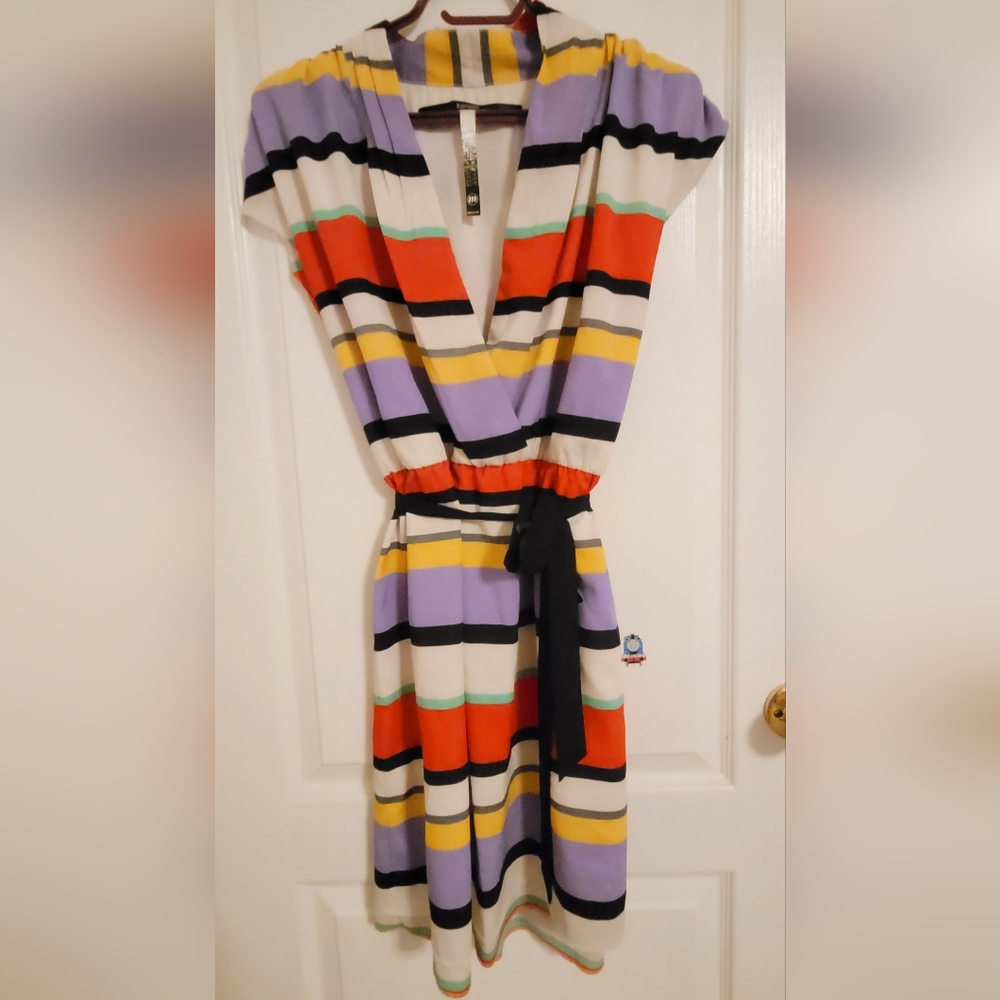 Kensie Striped Multicolor V-Neck Dress